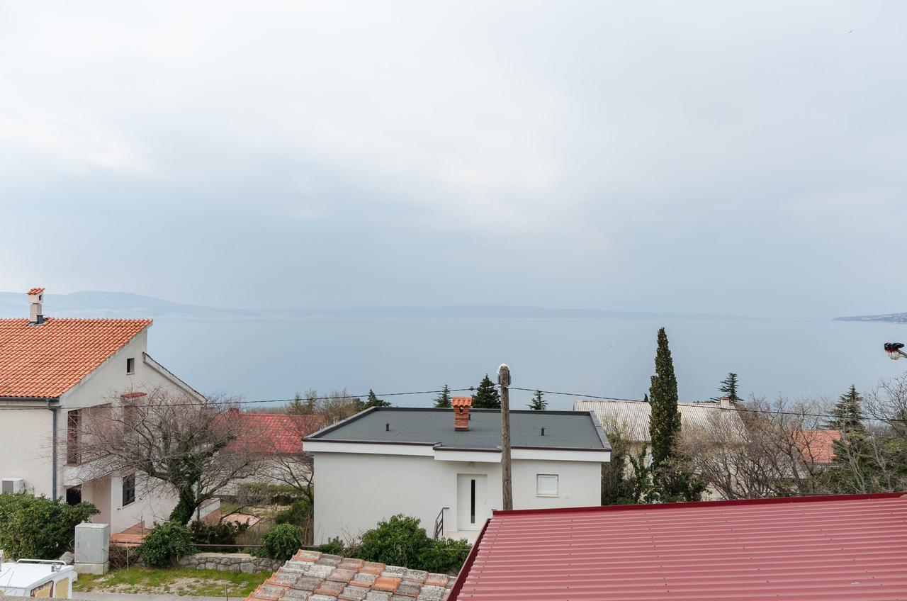 Apartments And Room Luka Кленовица Екстериор снимка